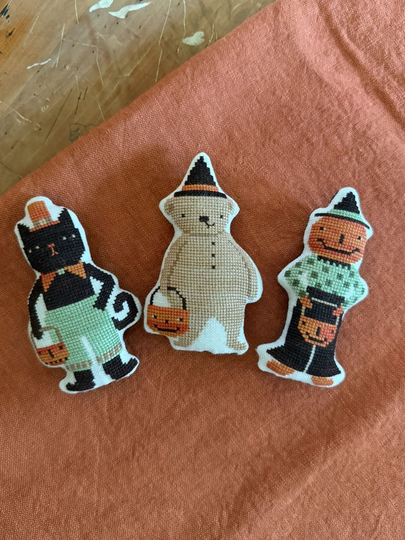 Pumpkin Pals - Teresa Kogut
