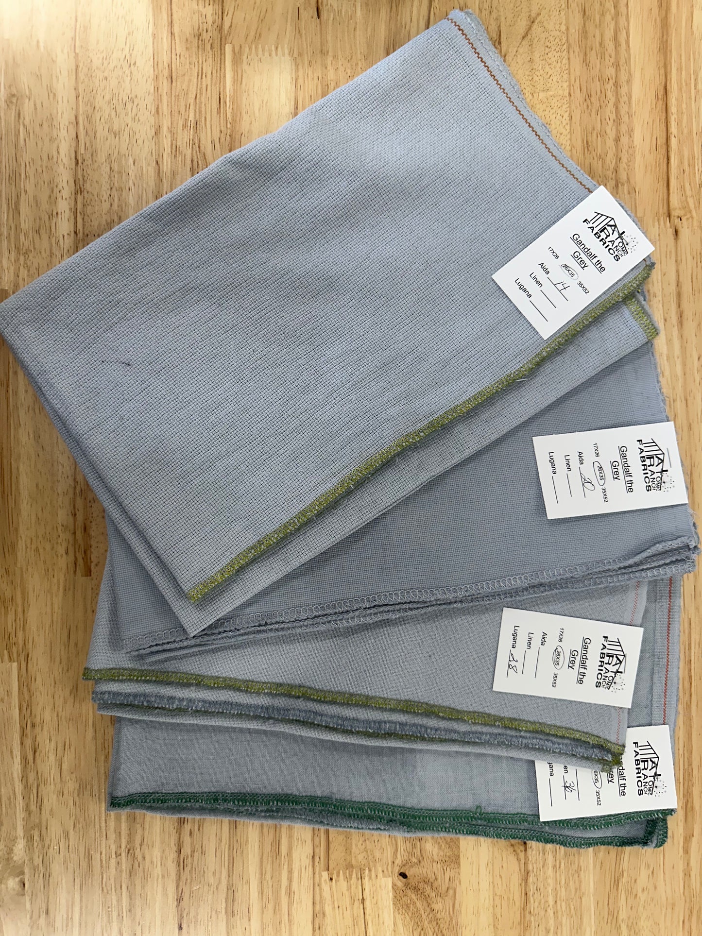 36ct Linen - Gandolf the Grey - Atomic Ranch