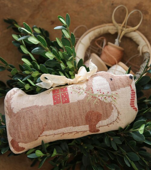 Animal Crackers Series - Christmas Sausage Frankie - Stacy Nash Designs