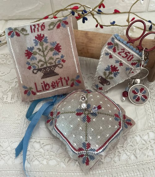 Liberty Sewing Set - Mani Di Donna