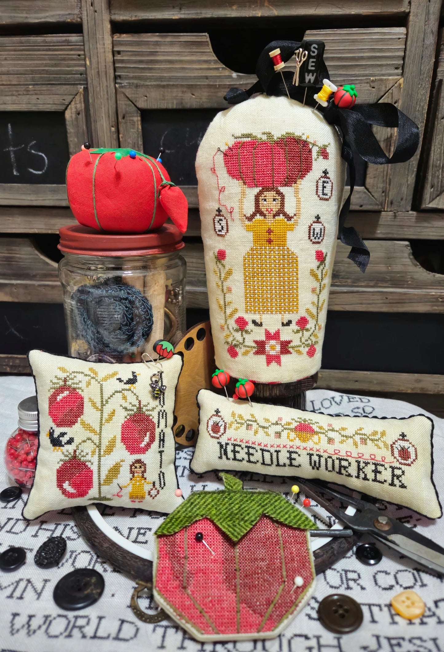 Needle Thieves - Quaint Rose Needlearts
