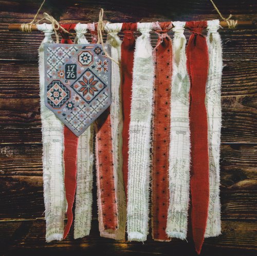 Stars and Stripes - Needle and Moss