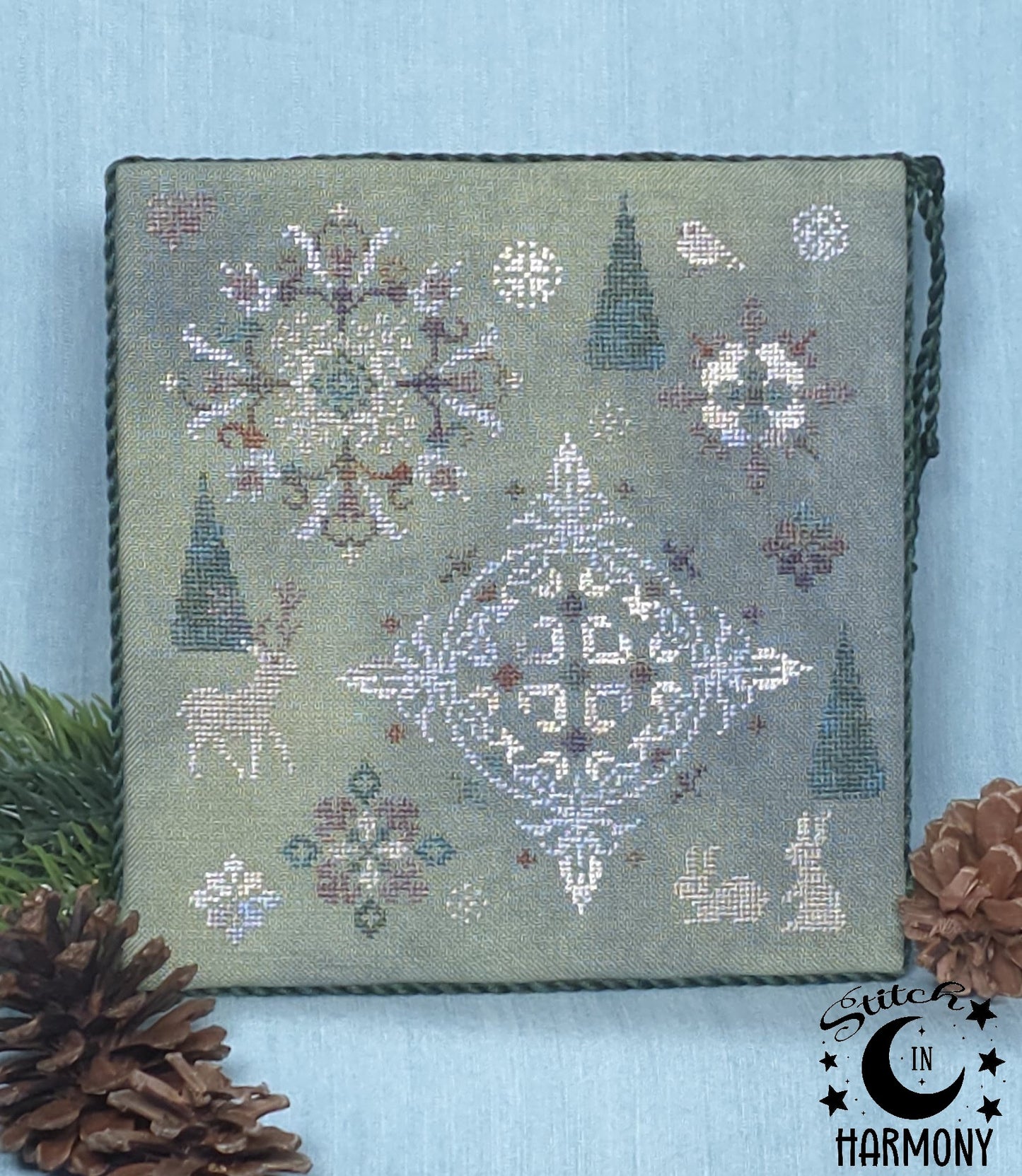Woodland Quaker - Wildflower Stitching