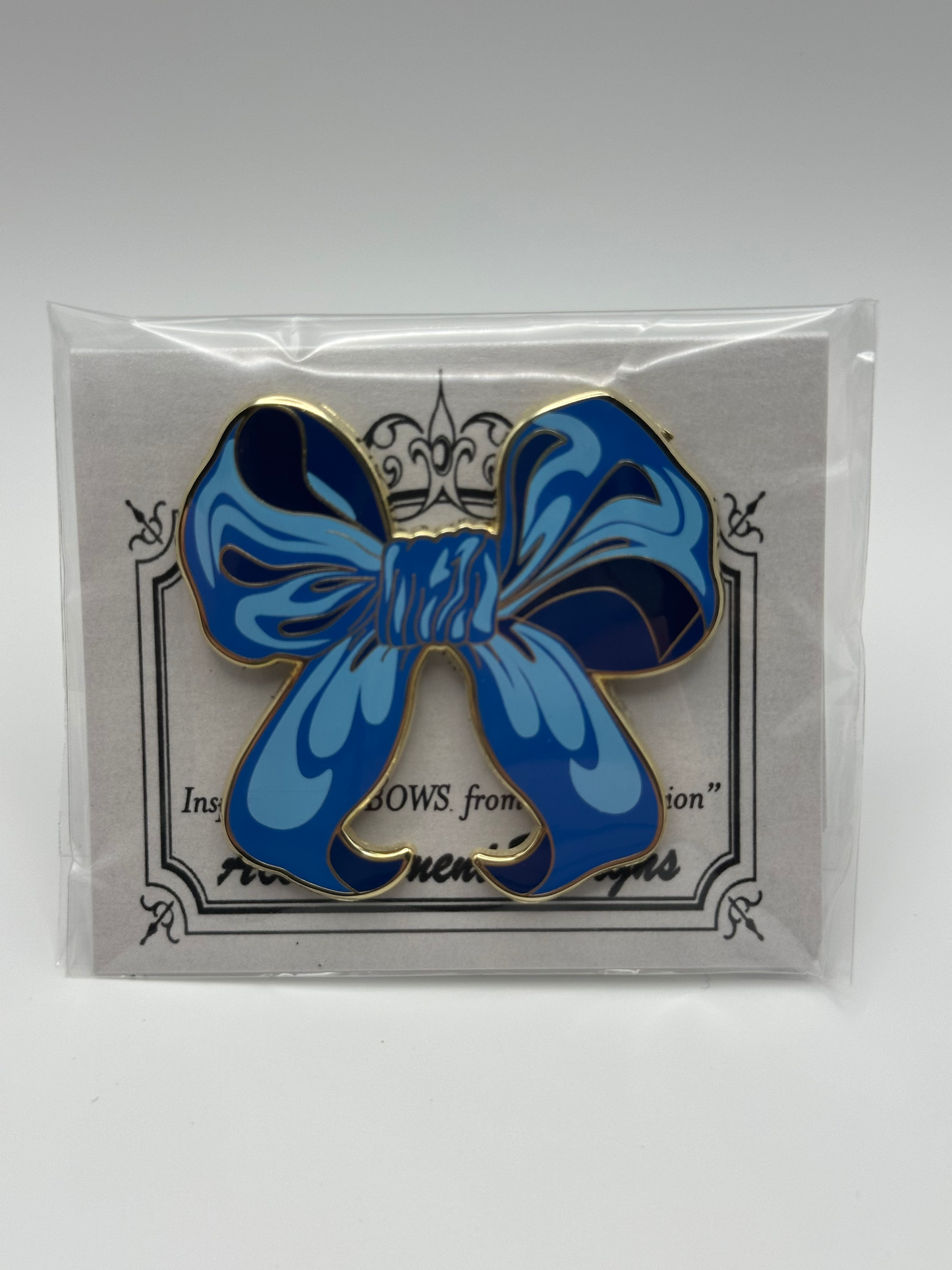 Blue Bow Needle Minder