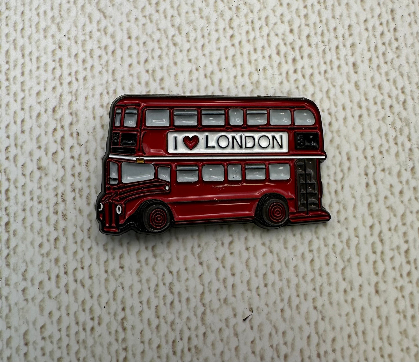 I Love London Double Decker Needle Minder