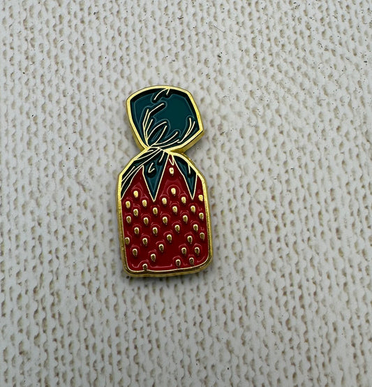 Strawberry Candy Needle Minder
