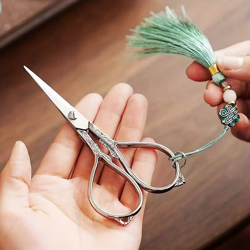 Silver Vintage Floral Scissors with Fob