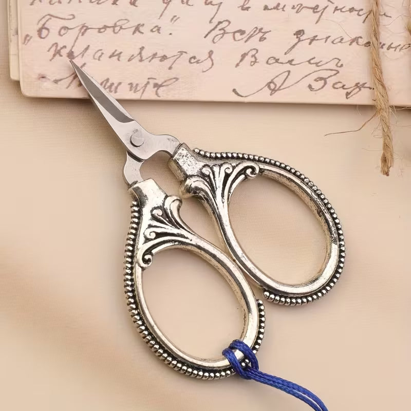Vintage Style Elegant Mini Scissors