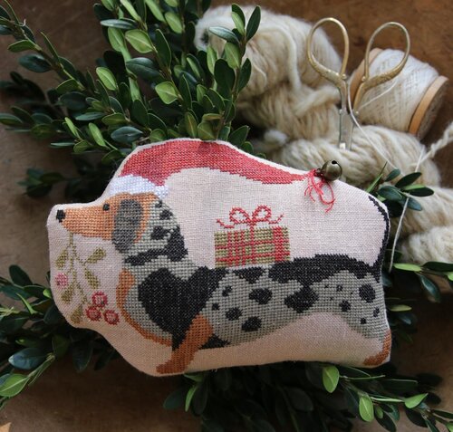 Animal Crackers Series - Christmas Sausage Finley - Stacy Nash Designs