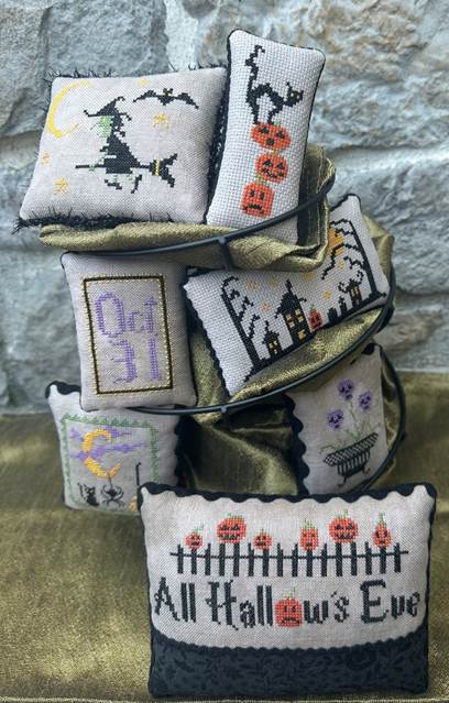Spooky Smalls - Rebel Stitcher