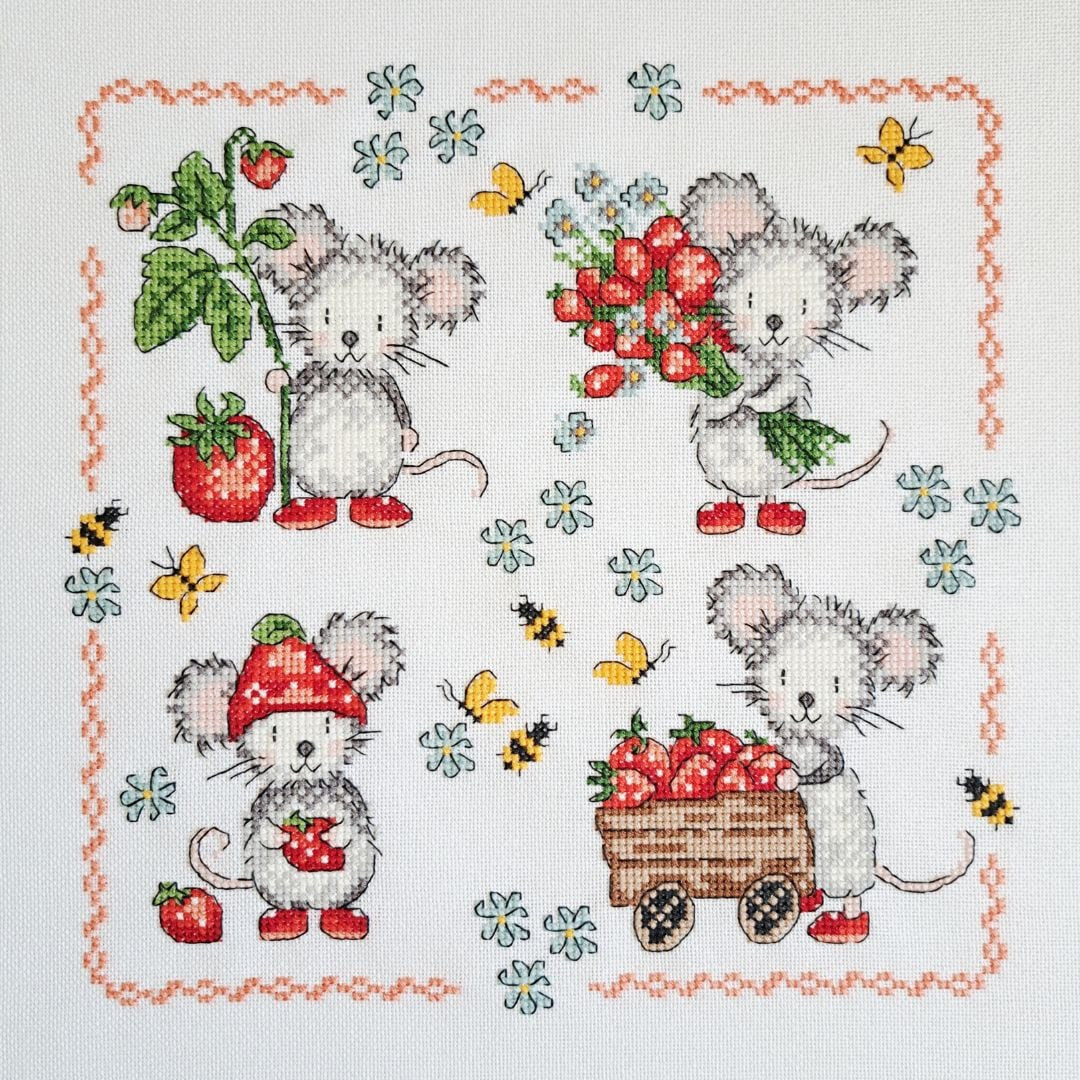 Strawberry Mouse Sampler - Artmishka Cross Stitch