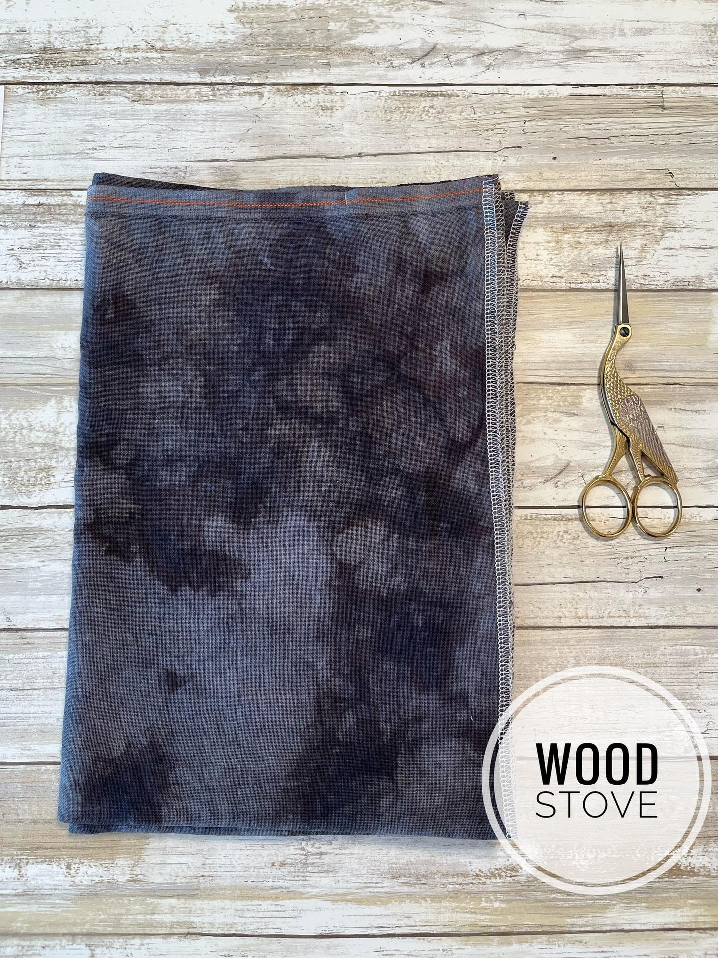 32ct. Linen - Woodstove - Lapin Loops